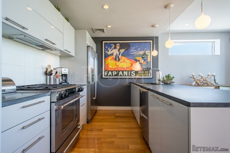 2 Bedrooms - Condo - New York State -.. - 2