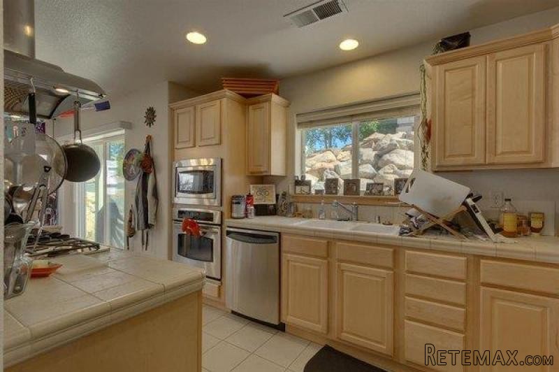 3 bedroom Condominium For Sale:.. - 2