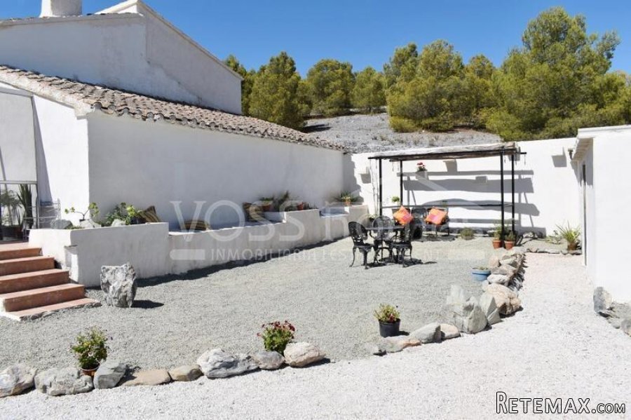 RESERVED WITH VOSS HOMES - A large, WOW, full of character.. - 7