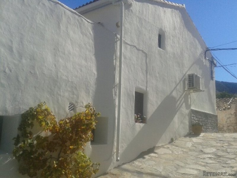 Town House / Village House in Albanchez - 2