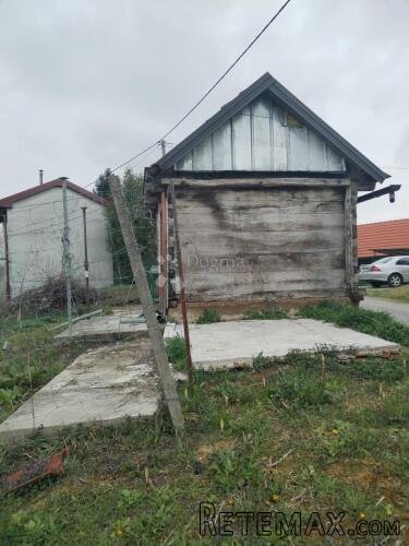 Zemljište s kućom na prodaju - 2