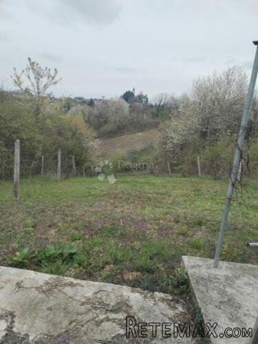 Zemljište s kućom na prodaju - 3