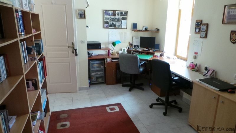Completely Renovated Large Stone.. - 2
