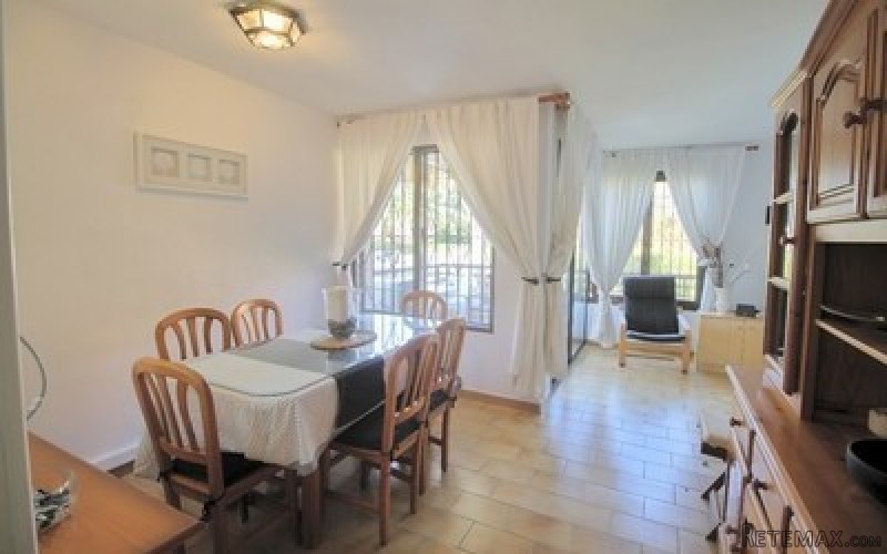 Cosy 2 bedroom groundfloor for sale in..