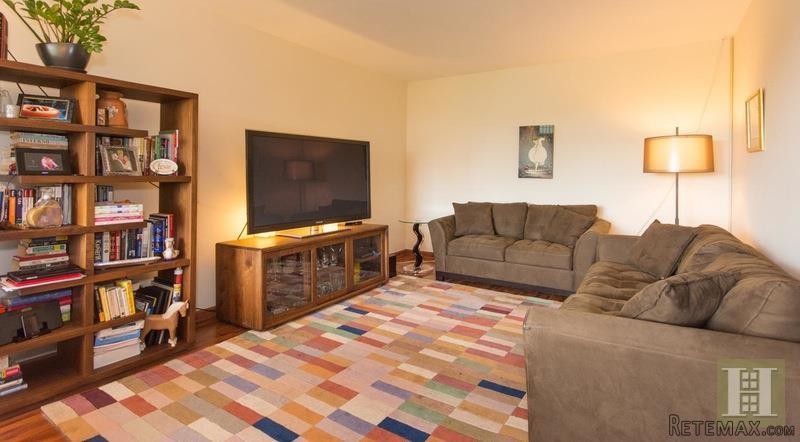 2 bedroom Apartment For Sale: 3777..