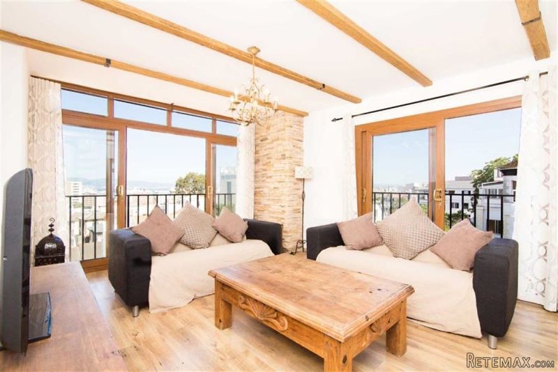 2 bed apartment in Town Area