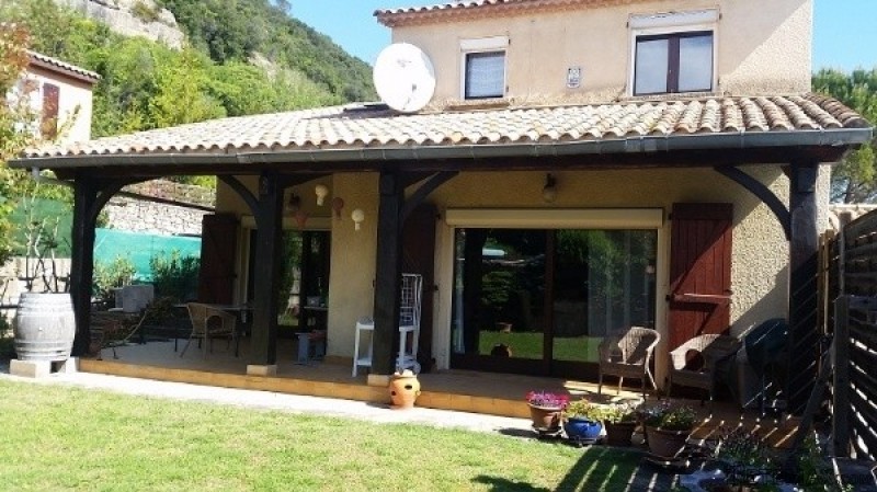 Traditionally Built Villa With Garage..