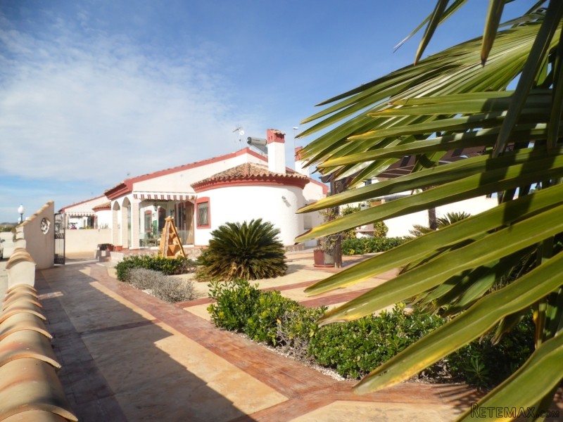 3 Bedrooms - Villa - Alicante - For Sale - 2