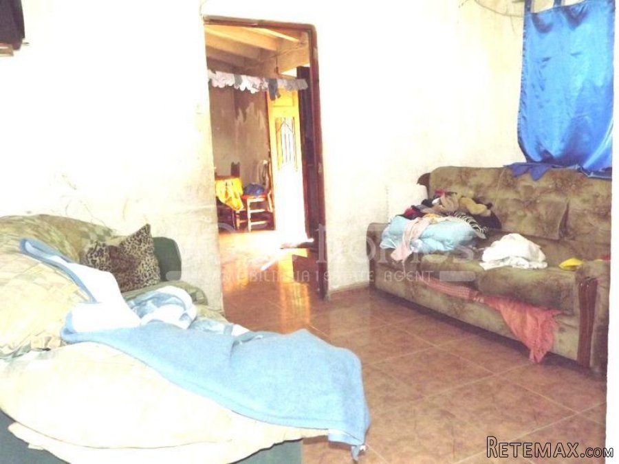 A spacious, single story, detached, 3 bed, 1 bath, village.. - 5