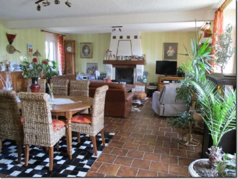 Large House with Good Character - 2