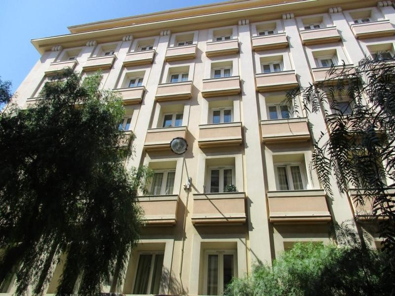 Modern 1 Bedroom Apartment In Superb.. - 2