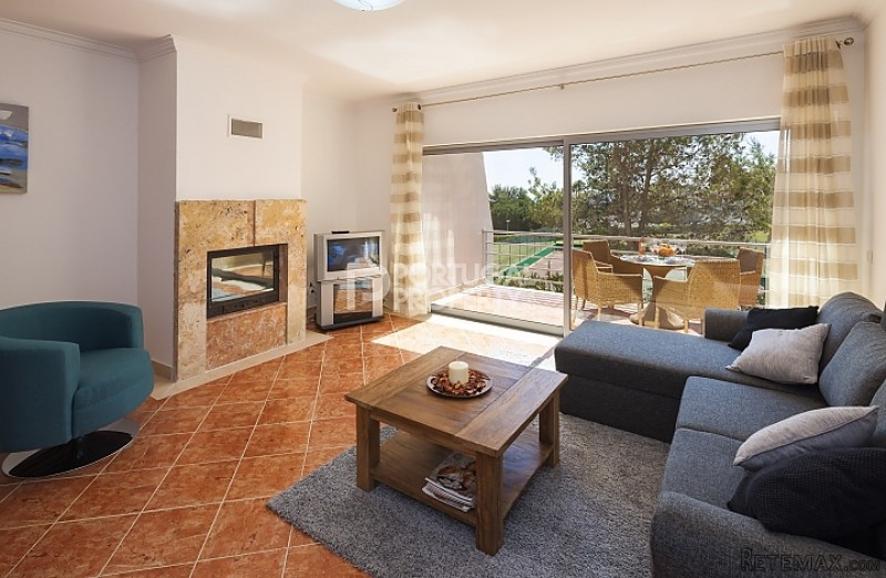 Beautiful 2 Bed Apartment with sea views - 2