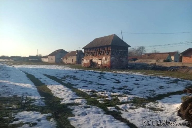 Premium građevinsko zemljište 70ari - 9