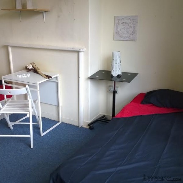Big Twin Room Next To Waterloo Station! - 2