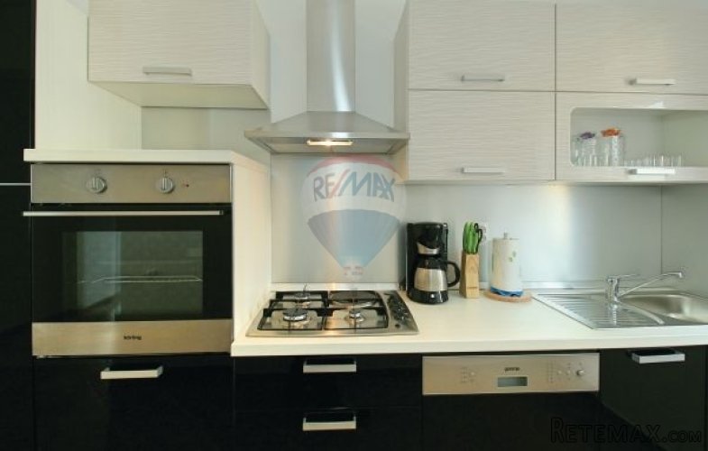 Predivna kuća sa bazenom,3 spavaće sobe - 5
