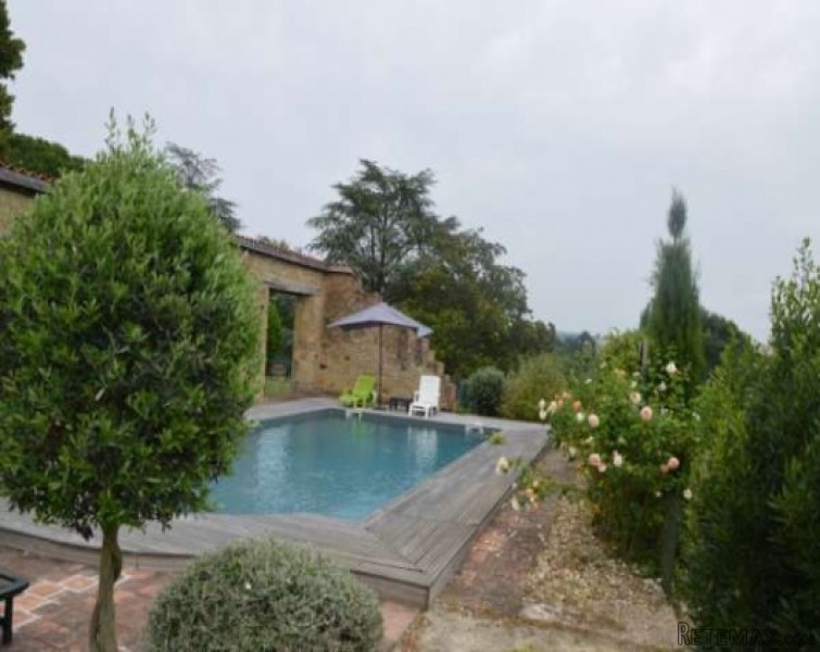 Country chartreuse with pool, mountain.. - 2