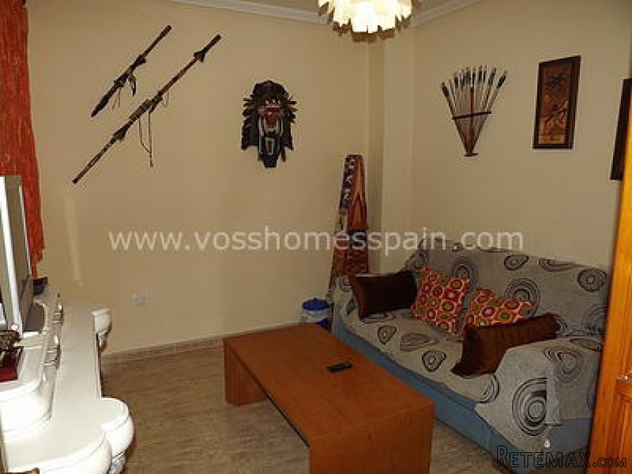 Large ground floor apartment in Huércal-Overa town. 3.. - 4