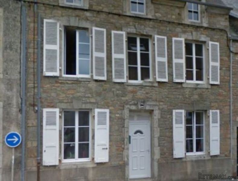 House in Popular Tourist Town