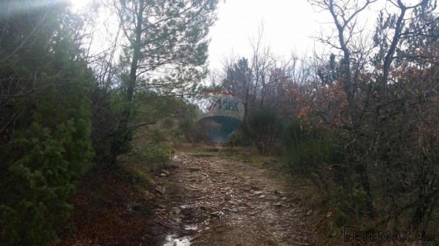 POLJOPRIVREDNO ZEMLJIŠTE- LABIN!