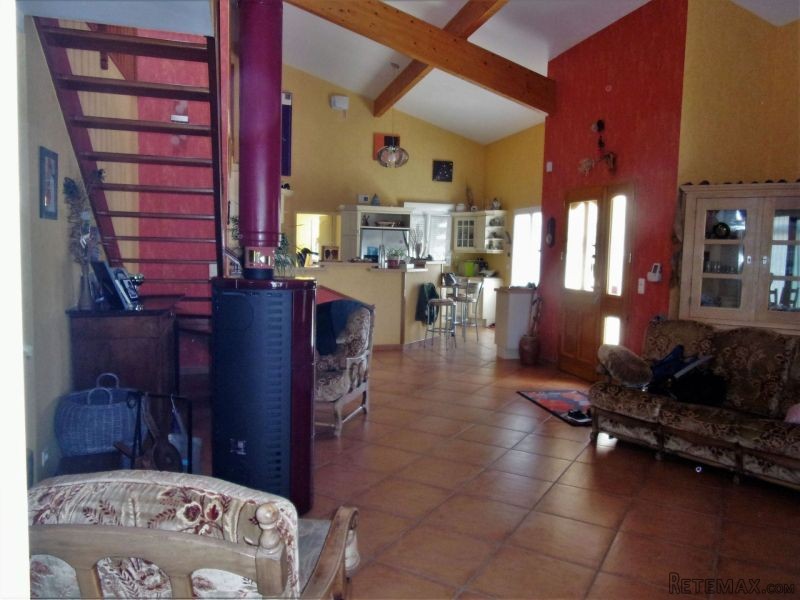 Sale House Saintes (17100) - 2