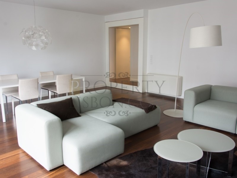 T1 Lisbon Apartment with Parking Space.. - 2