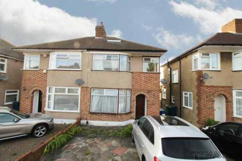 2 bedroom, Semi-detached House house..