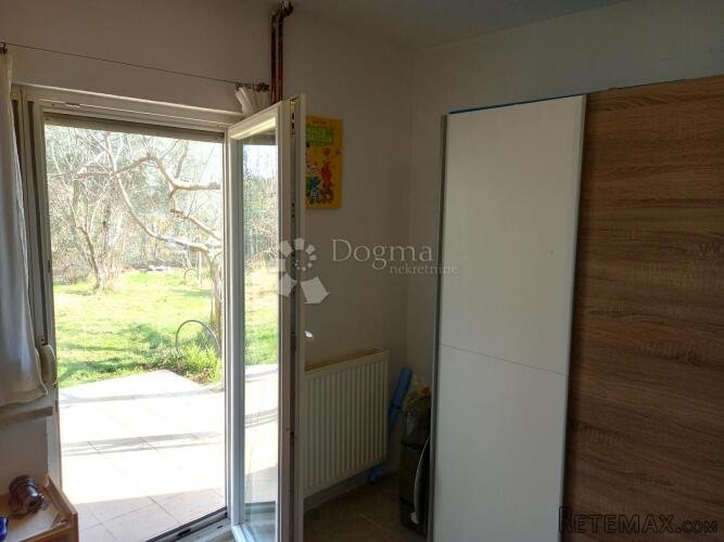 Kuća s potencijalom gradnje – Mirna ulica, Zambratija - 2