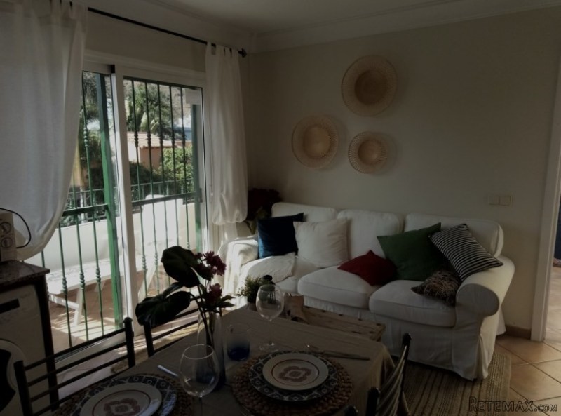 Sunny 2 Bedroom Apartment in Puerto de..