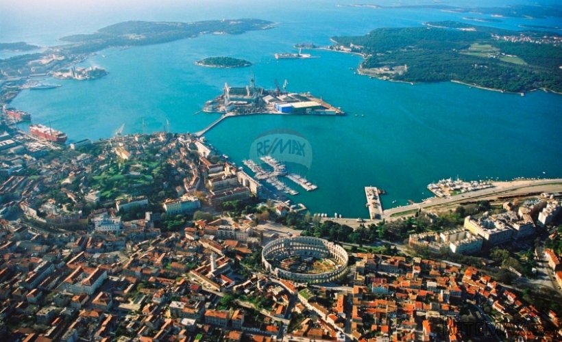 Građevinsko zemljište u blizini Pulske Arene - 2