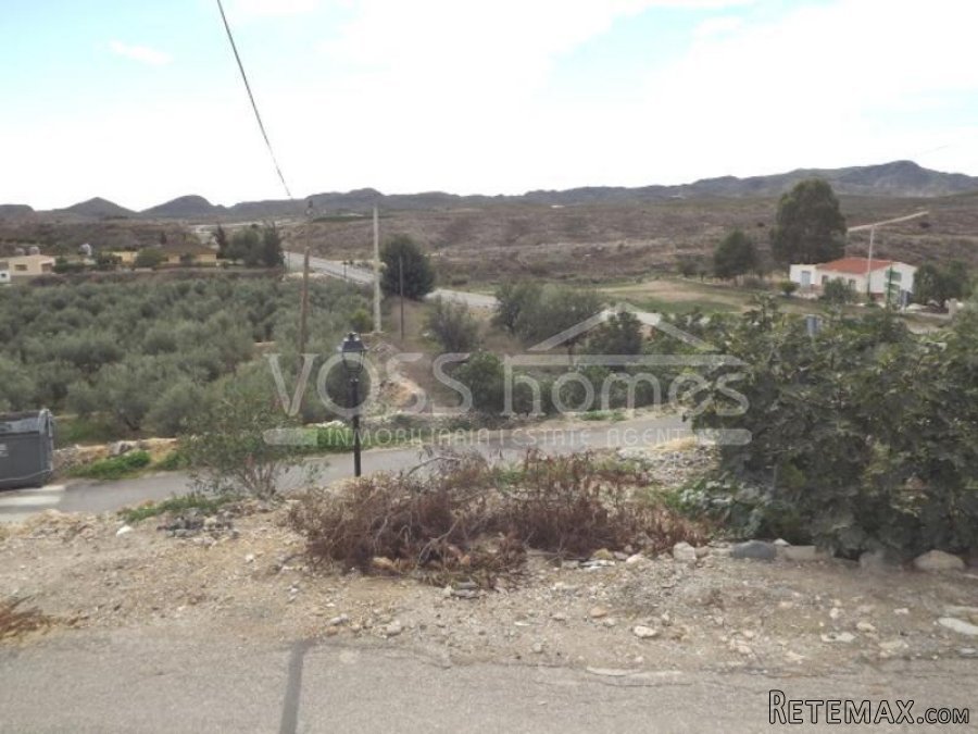 VILLAGE house of 2 storeys of 220m2 IN NEED OF RENOVATION.. - 4