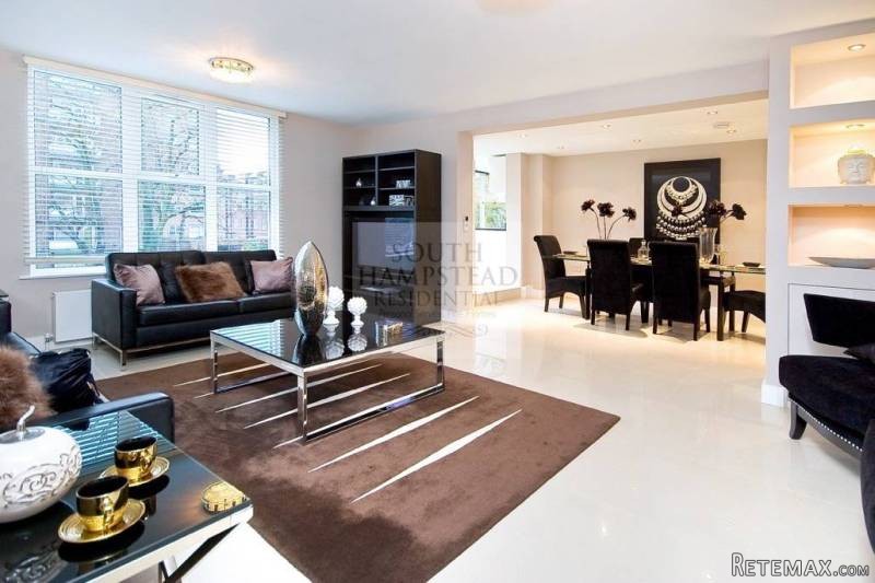 Flat 61 Boydell Court