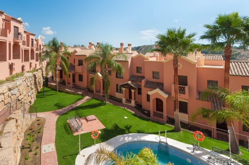 Townhouse For Sale In Estepona - 2