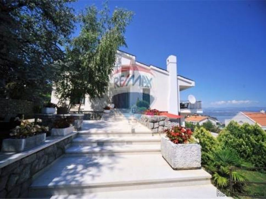 OPATIJA-IČIĆI-SAMOSTOJEĆA KUĆA 310 m2 - 8