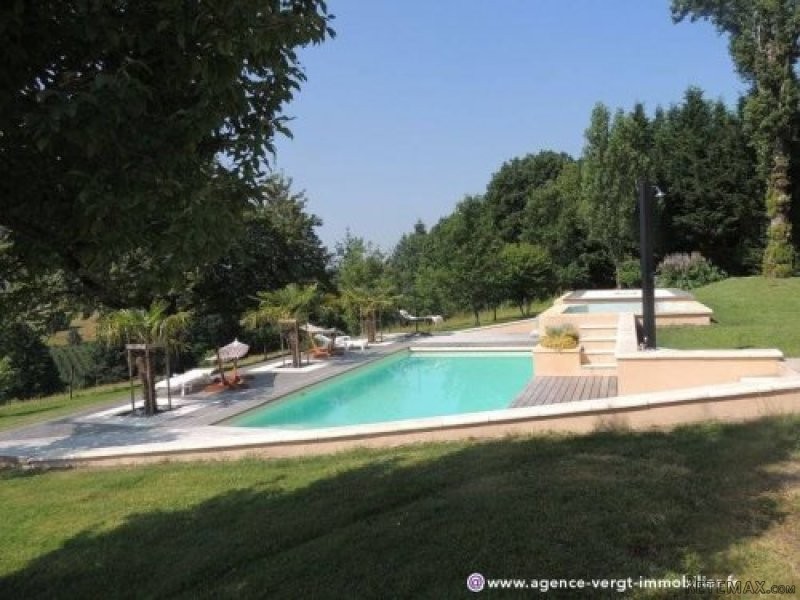 Stone House Set On 2 Hectares Of Land.. - 2