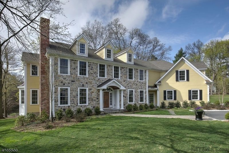 5 bedroom Detached House For Sale: 11.. - 2