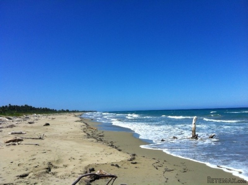 38 Acres Of Beachfront Property In.. - 2