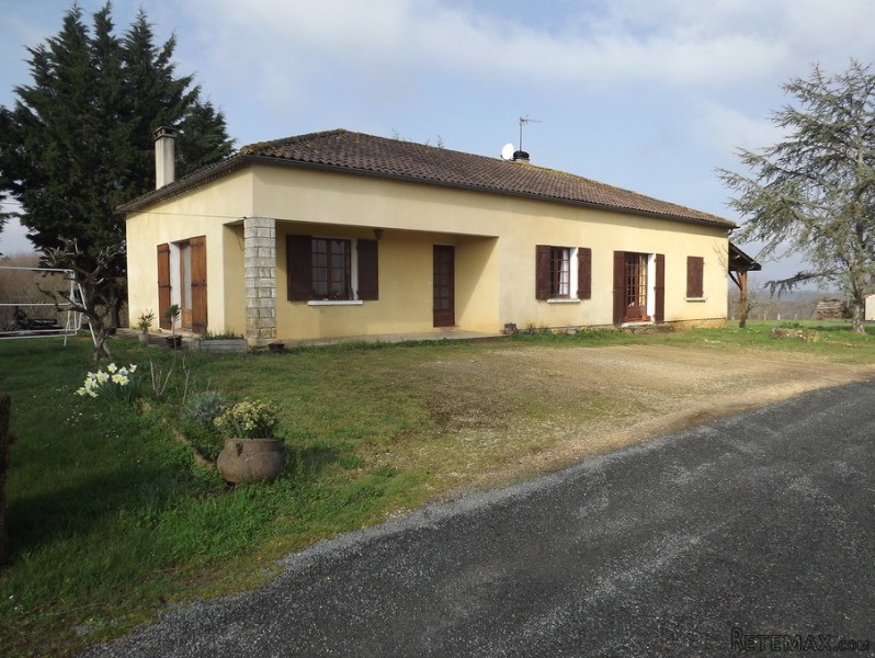 3 Bedroom Single Story Villa With..