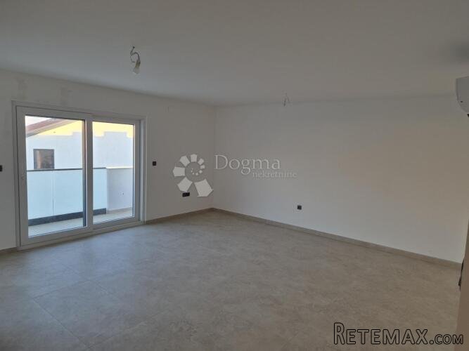 APARTMAN 97m2 NOVI VINODOLSKI-novogradnja