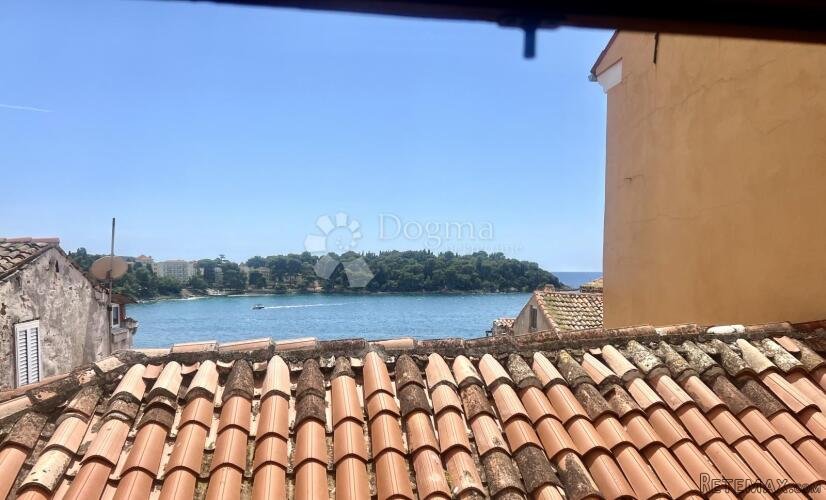 Kuća u Rovinju sa pogledom na more