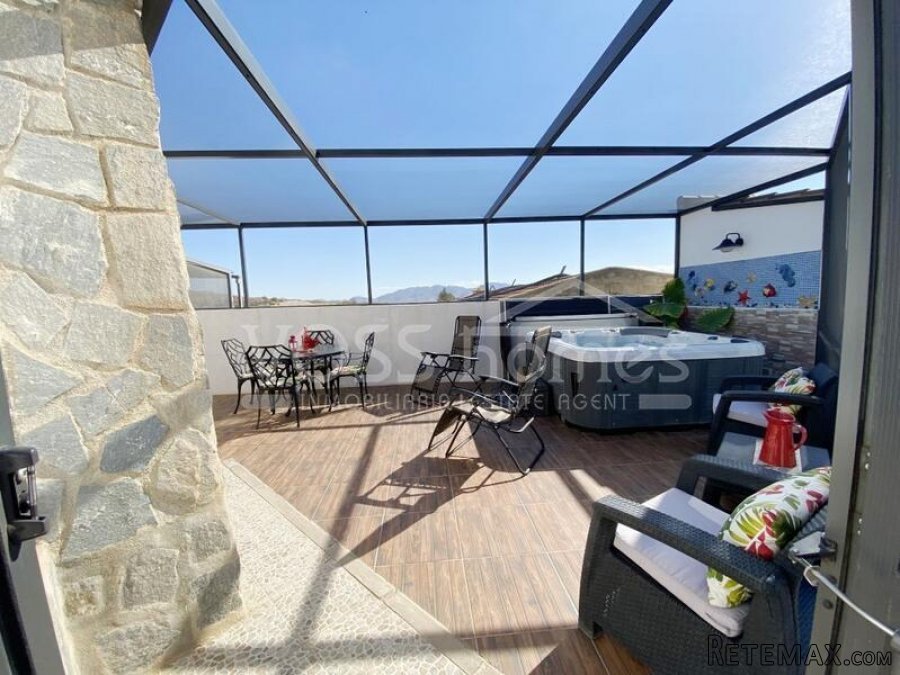 NEW & EXCLUSIVE LISTING TO VOSS HOMES - Immaculately.. - 6