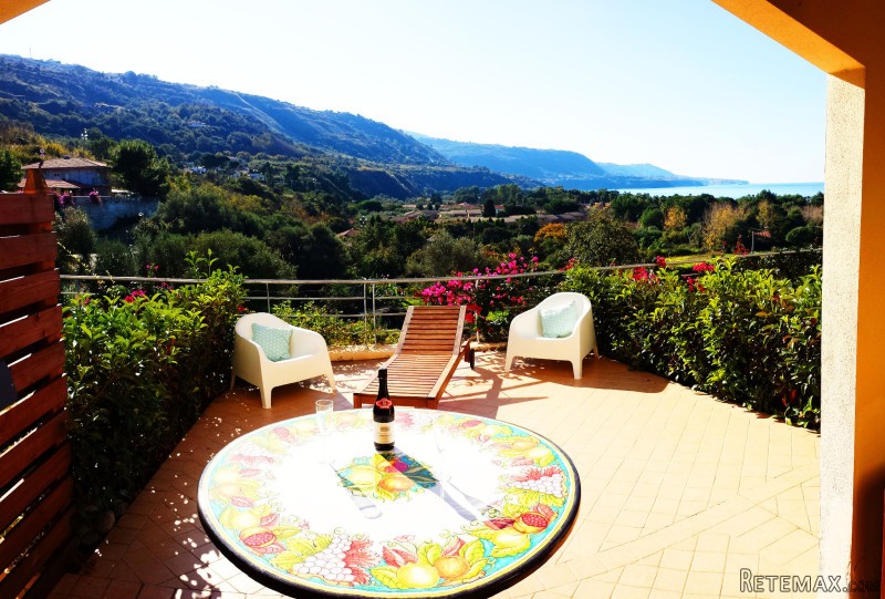 3 Bedrooms - Villa - Italy - For Sale - 2