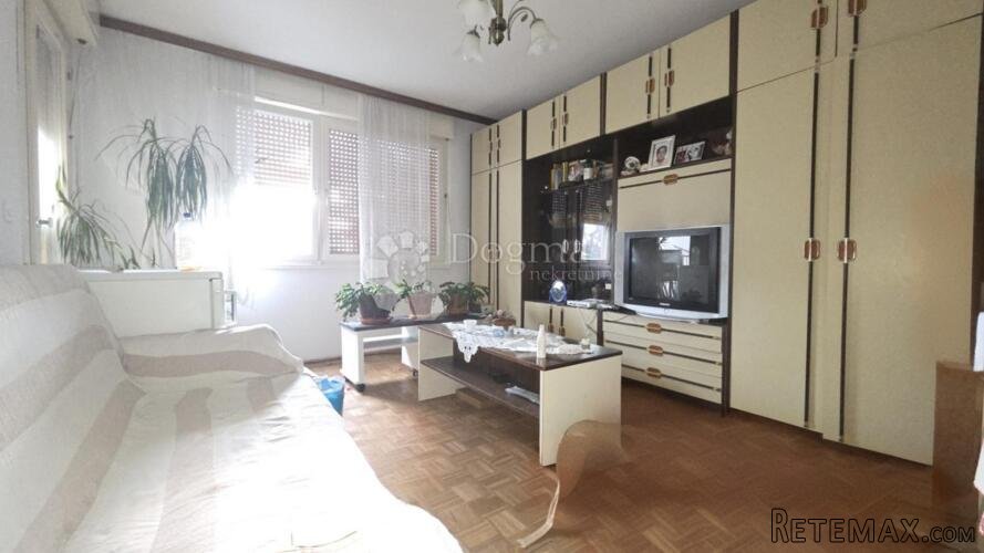 Obiteljski stan na odličnoj lokaciji, 2s +DB, 68 m2