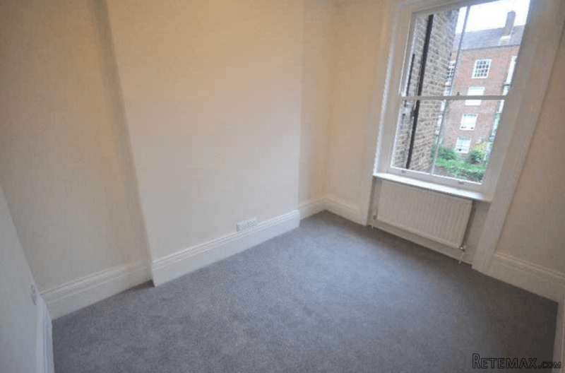 Flat 5, 12 Finchley Road - 2