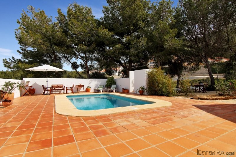 Beautiful 3 bedroom villa in Moraira - 2