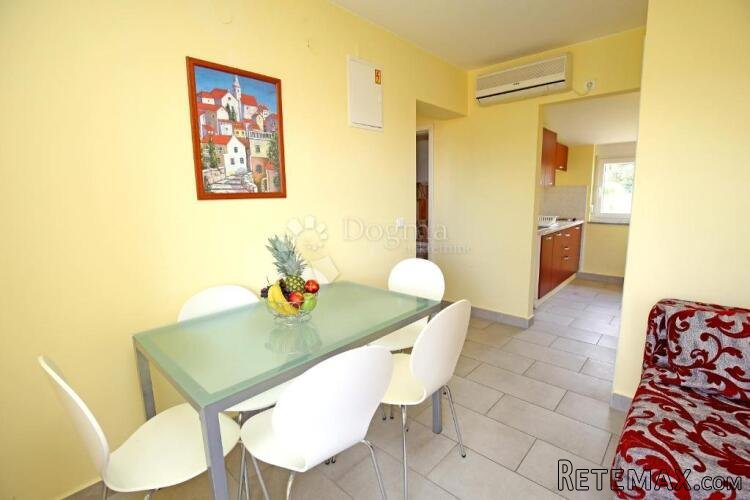 APARTMAN - SV. FILIP I JAKOVU - 2