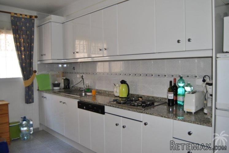 Beautiful attached property at the edge of the Rojales.. - 3