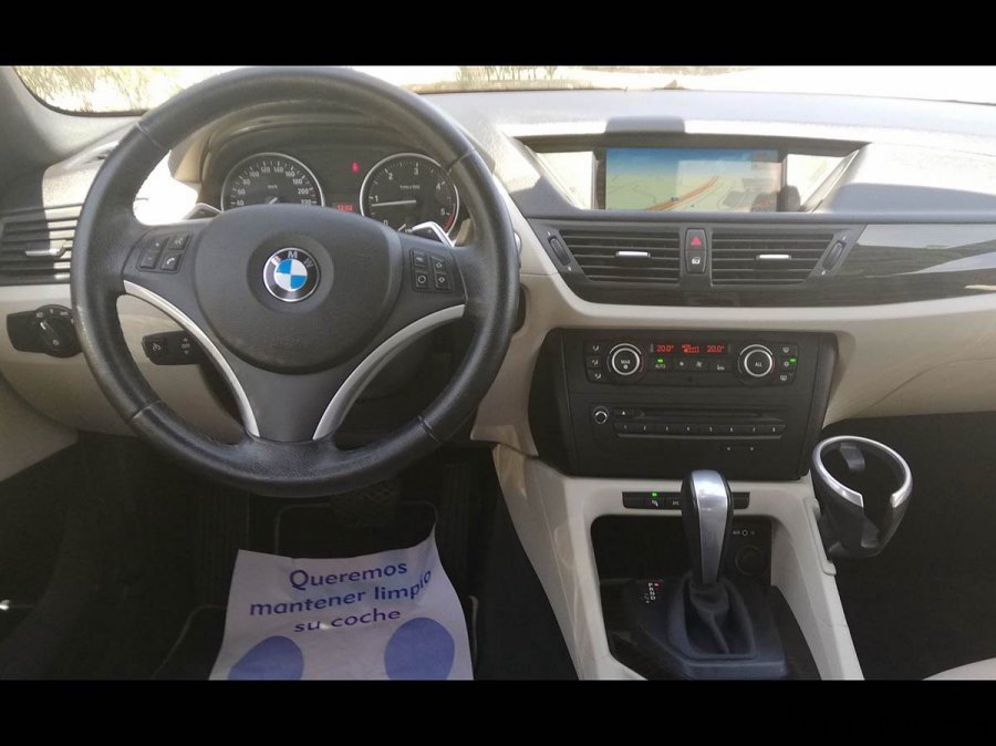 BMW X1 2.0D X-Drive - 6