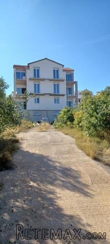 Investicija koja miriše na more – apartman u Supetru, Brač! - 2