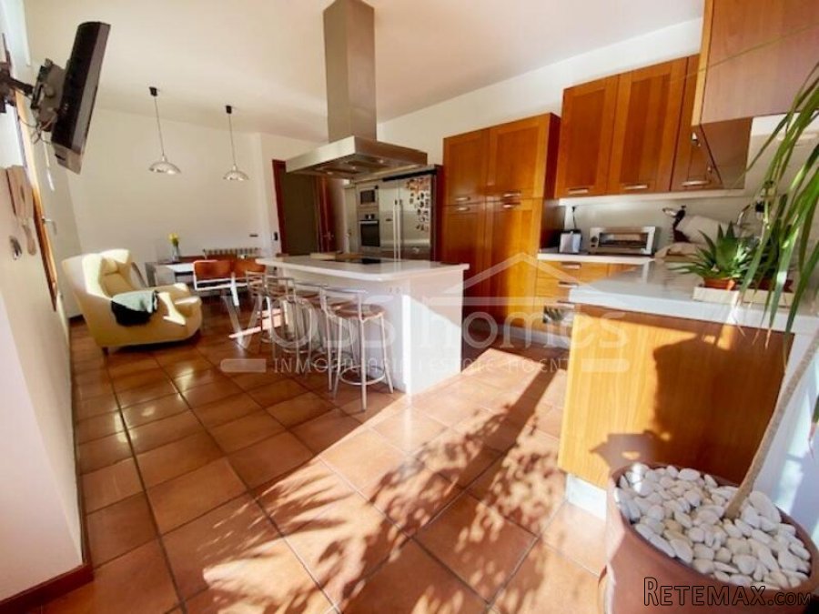 NEW LISTING TO VOSS HOMES - An amazing high quality built.. - 12