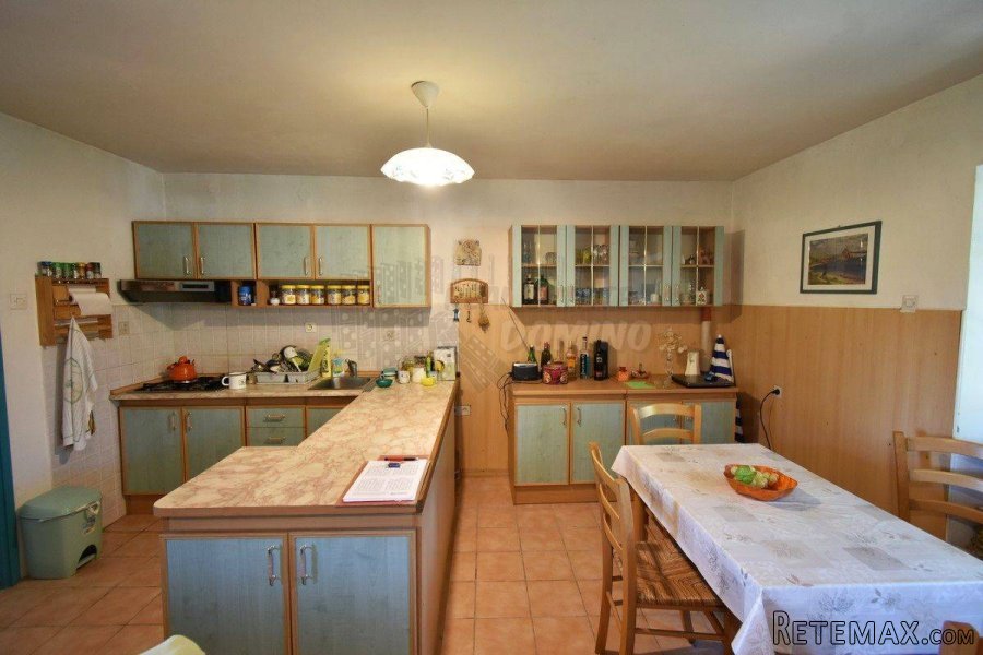 Lijepa renovirana kuća na mirnom mjestu! - 14